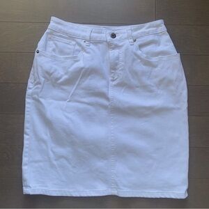 White 5-Pocket Jean Skirt